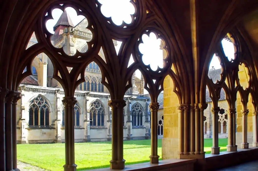 Cloître à Bayonne