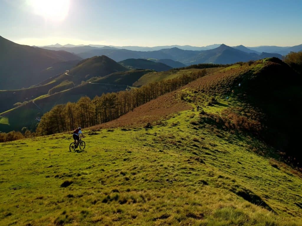 Vallée dans le Pays Basque