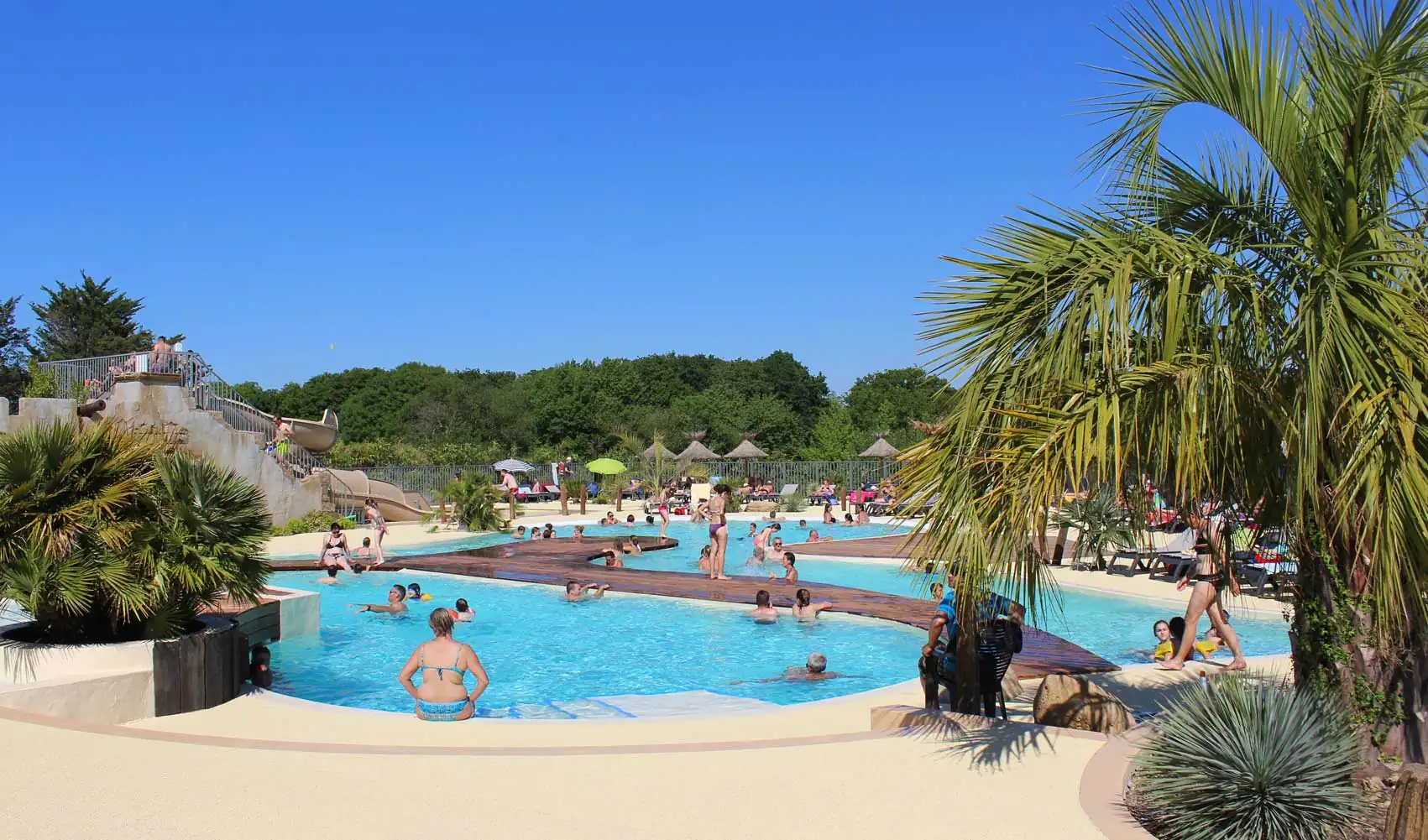 Camping pays basque avec piscine