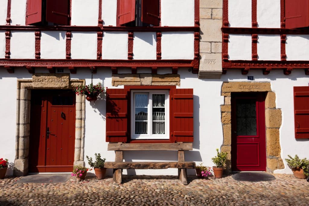maisons typiques à Ustaritz Pays Basque